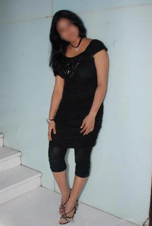 Call Girls Farrukhabad